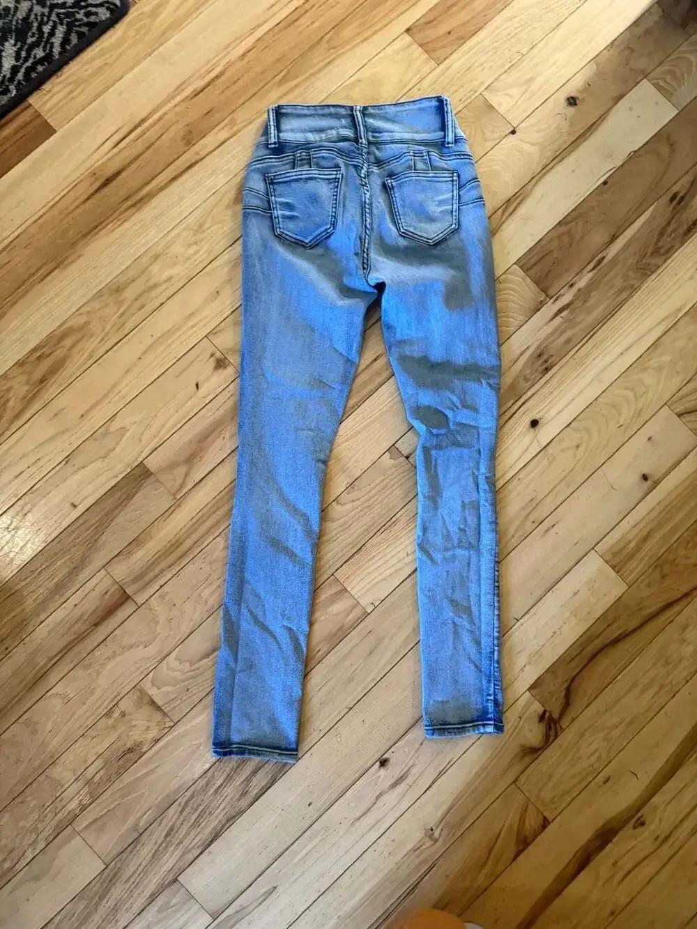 Fashion Nova Distressed High-Waist Skinny Jeans Size 3